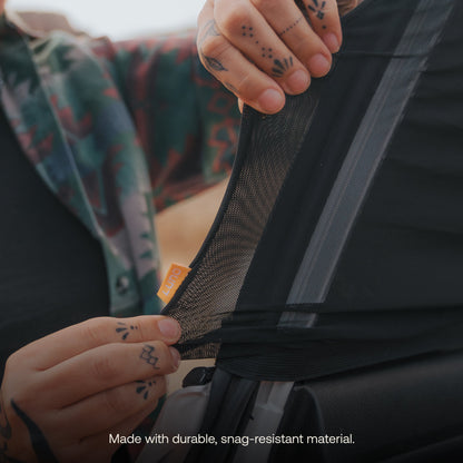 "Pare-soleil de voiture intelligent : aération + protection"